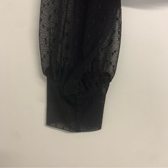 NEW Charmed Hearts Sexy Black Lace Long Sleeve Crop Top Size Large - Picture 4 of 9